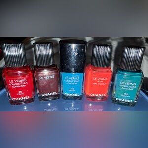 CHANEL Le Vernis 5 piece set Nail Polish-Red, Burgundy, Blue, Orange/red, & Teal
